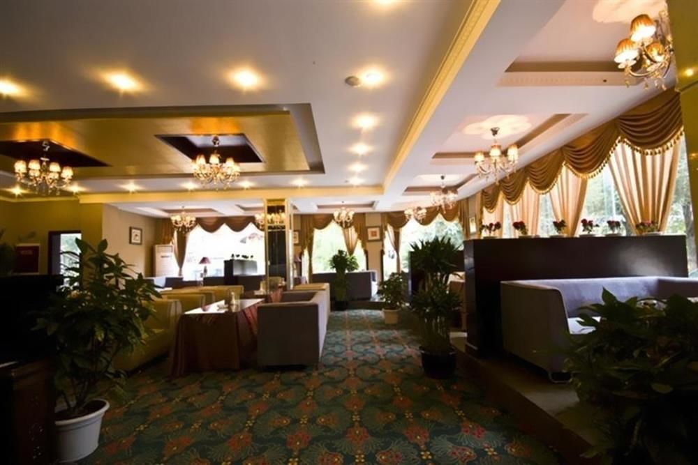 An E Courtyard Hotel Jiu Zhai Gou Branch จิ่วไจ้โกว ภายนอก รูปภาพ