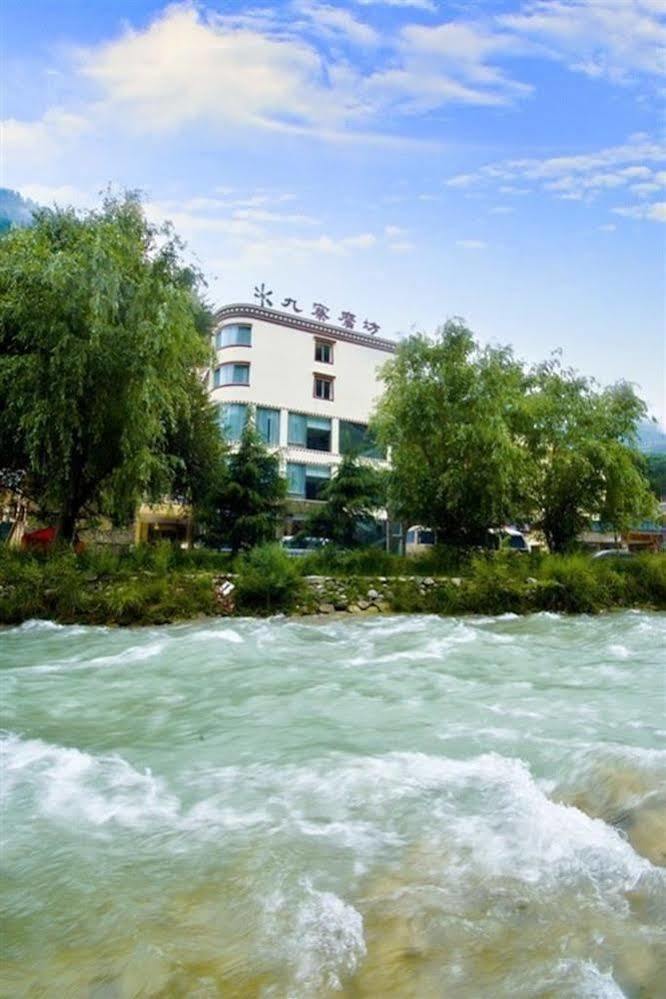 An E Courtyard Hotel Jiu Zhai Gou Branch จิ่วไจ้โกว ภายนอก รูปภาพ